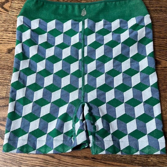 FP Movement Geometric Patterned Shorts - Picture 2 of 6